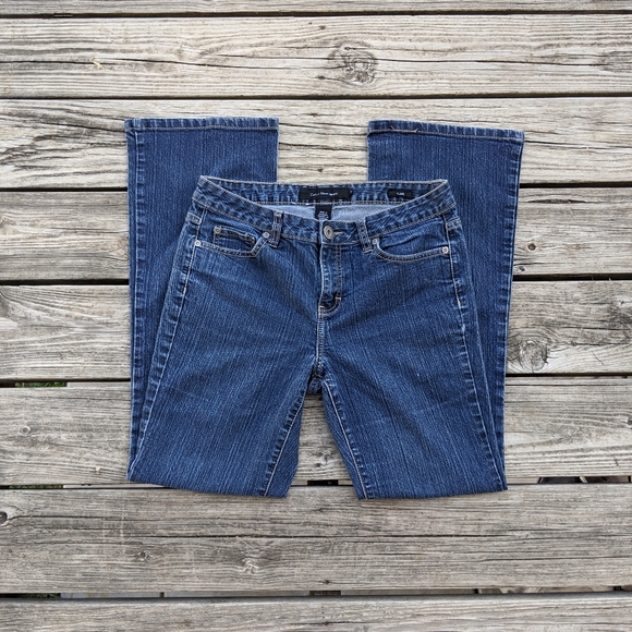 🌠CALVIN KLEIN Vintage Flared Jeans🌠 - Picture 2 of 3